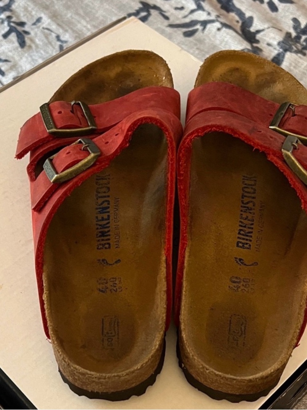 Birkenstock Arizona Red Oiled Leather Double Buckle Sandals - Picture 2 of 4